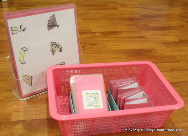 Montessori Pink Reading